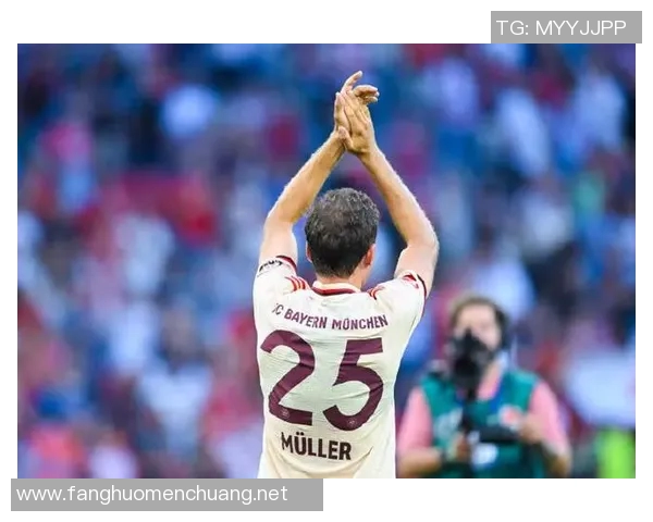 聚焦足球球星水杯穆勒场内拼搏与场外传奇故事